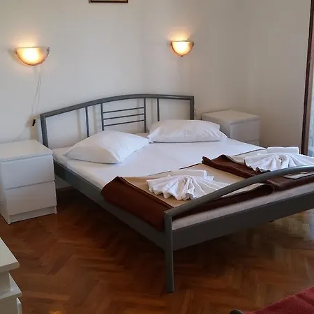 Guest house Radovic 3*
