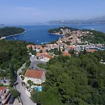 招待所 拉多维克别墅旅馆